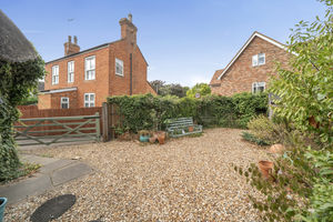 Side Garden- click for photo gallery